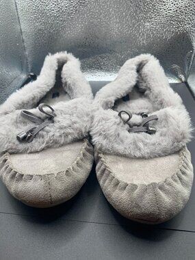Nautical Grey Suede Women Size 9 Slip On Slippers SELLING AS IS